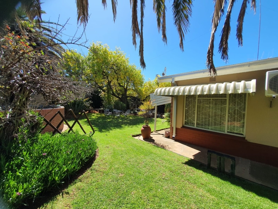 4 Bedroom Property for Sale in Dewetsdorp Free State